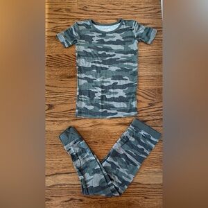 Like New Little Sleepies 5/6 Pajamas